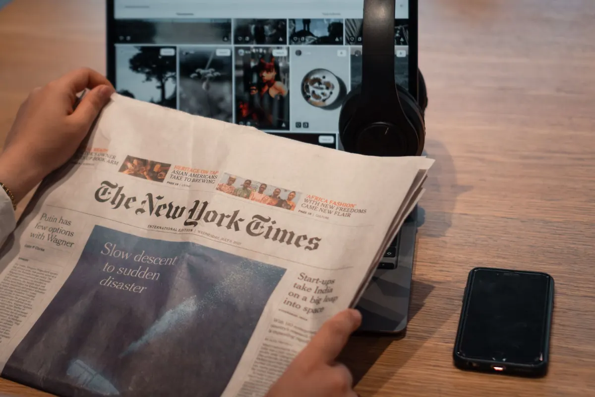 Broadcast vs Print vs Online: Comparing UK News Sources for Trainee Journalists